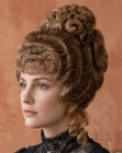 Chignon d&rsquo;inspiration victorienne