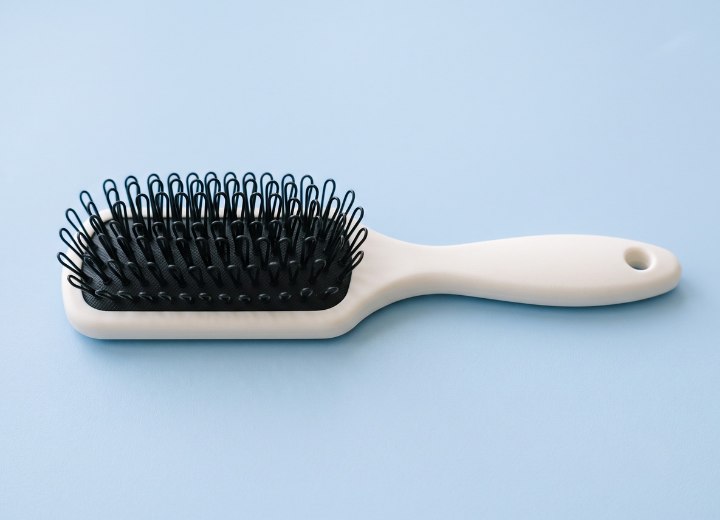 Brosse pour extensions &agrave; picots en boucle