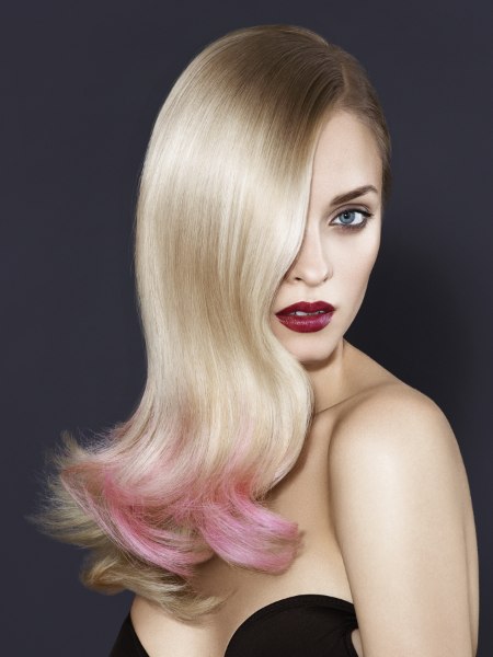 Cheveux rose poudré - Coloration avec HAIRchalk