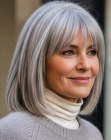 Carré long pour cheveux gris